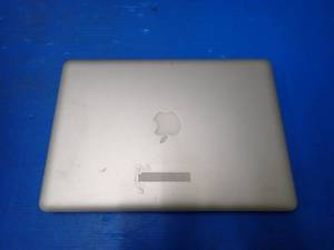 lot 10 image: Apple&nbspMacBookPro92 A1278 &nbspINTEL CORE I5-3210M 1.2 Ghz  4GB DDR3 RAM  120GB SSD  13.3 screen with 1280 x 800 Resolution  Includes IOS  No Charger 