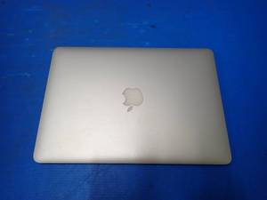 lot 24 image: Apple&nbspMacBookAir7,2 A1466 MJVE2LLA &nbspIntel Core i5-5250U CPU1.60GHz  4GB LPDDR3 SDRAM  251GB SSD  13.3 screen with 1440 x 900 Resolution  Includes IOS  No Charger