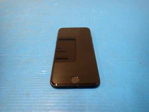 lot 27 image: Apple&nbspiPhone 7 A1660  32GB of storage  Cellular Carrier Unlocked  Includes Charging Cable 