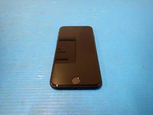 lot 28 image: Apple&nbspiPhone SE (2020) A2275  64GB of storage  Cellular Carrier Unlocked  Includes Charging Cable &nbspLight scratches on top right corner of screen