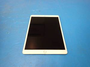 lot 39 image: Apple&nbspiPad Pro 10.5 1st Gen A1701  256GB of storage  WIFI Only  Includes Charging Cable 