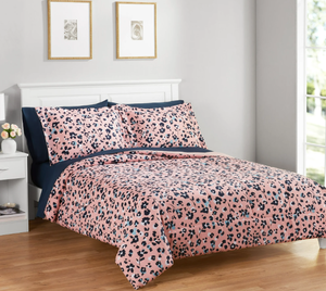 lot 219 image: Mainstays 7 Piece Reversible Bed in a Bag Comforter Set with Sheets, Pink Animal Print, Queen