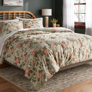 lot 188 image: 3PCS King Size Floral Print Comforter and Sham Set - Threshold
