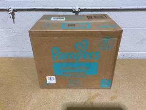 lot 129 image: Pampers Baby Dry Baby Diapers Size 3, 210 Count