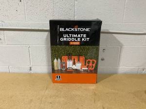 lot 307 image: 25PCS Blackstone Ultimate Griddle Kit