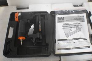 lot 41 image: WEN 61711 18-Gauge 38-Inch to 1-Inch Air-Powered 14-Inch Narrow Crown Pneumatic Stapler