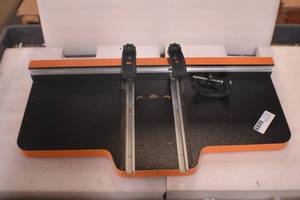 lot 47 image: WEN DPA2513 24-by-12-Inch Drill Press Table with an Adjustable Fence