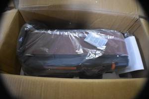 lot 73 image: WEN 6502T 4.3-Amp 4 x 36 in. Belt and 6 in. Disc Sander with Cast Iron Base