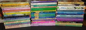 lot 976 image: Large Assortment Jr. High Paper Back (24)