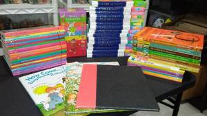lot 982 image: Early World Learning Books Cassettes, Childcraft Series, Golden Book Dictionary, Alphapets