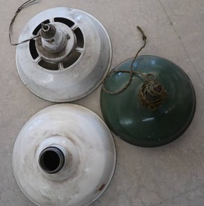 lot 15 image: 3  LIGHTING FIXTURES