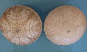 lot 19 image: 2 PENDANT LIGHT GLOBES
