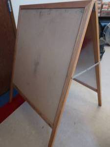 lot 47 image: WHITEBOARDCORK EASEL