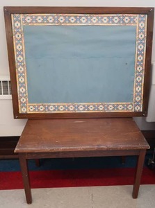 lot 105 image: SMALL TABLE, FRAMEDCORK BOARD & ANTIQUE MORAL CODE SIGN