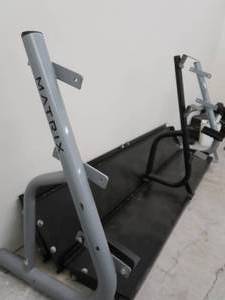 lot 8J image: MATRIX 3 TIER FLAT TRAY WEIGHT RACK