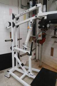 lot 157 image: MATRIX EXERCISE MACHINE