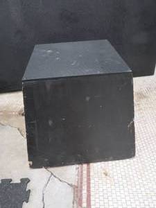 lot 159 image: MEDIUM JUMP BOX