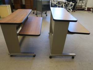 lot 173 image: ROLLING STUDENT COMPUTER DESKS