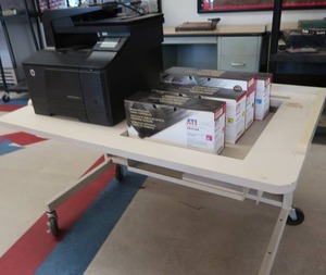 lot 212 image: ROLLING TABLE WITH PRINTER