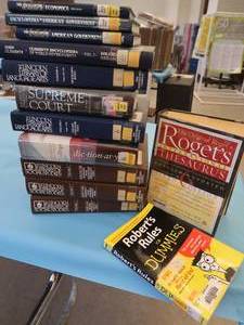 lot 227 image: LARGE LOT OF BOOKS