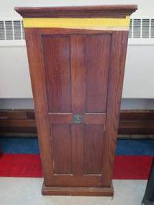 lot 243 image: MELDART FURTNITURE