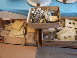lot 246 image: VINTAGE OUTLET COVERS AND STUFF
