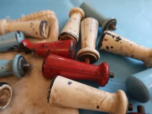 lot 251 image: ANTIQUE ELECTRICAL INSULATORS