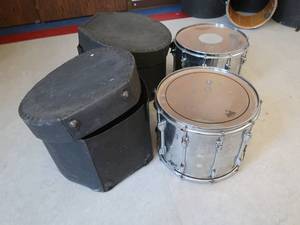 lot 262 image: 2 SNARE DRUMS