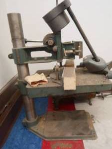 lot 266 image: VINTAGE STANLEY DRILL PRESS STAND