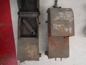 lot 267 image: ANTIQUE JOHNSON SOLDER BOXED