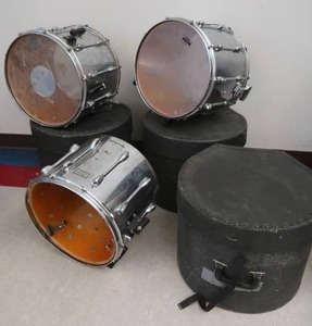 lot 272 image: SNARE DRUM LOT