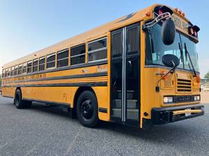 lot 00A image: 2013 BLUE BIRD ALL AMERICAN SCHOOL BUS (LOCATED GRAND RAPIDS, MN)