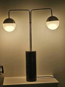 lot 9 image: Mod Granite Cylinder Double Eyeball Table Lamp