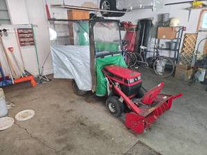 lot 9 image: Toro Wheel Horse Northland Limited Edition 212-H Tractor with Snowblower Attachment (about 38 wide) and Deck