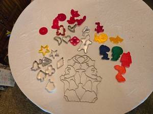 lot 53 image: Cookie Cutters Including Metal and Plastic Designs