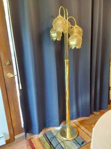 lot 117 image: Brass Floor Lamp and Black Floor Lamp
