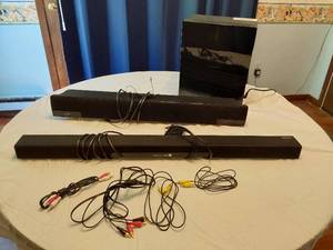 lot 160 image: Samsung Soundbar System with Subwoofer and Accessories