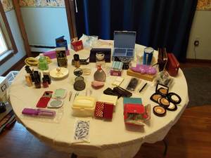 lot 171 image: Avon Cosmetics and Personal Care Lot including Makeup, Skincare, and Accessories
