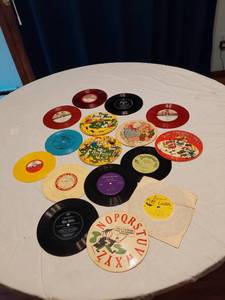 lot 184 image: Lot of Vintage Childrens Records including Disney, Peter Pan, and Others