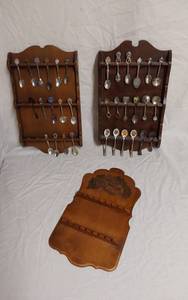 lot 244 image: Collectible Souvenir Spoon Display Racks with Spoons