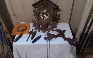 lot 263 image: Cuckoo Clock with Weights and Pendulum