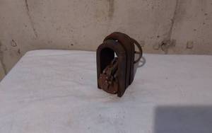 lot 267 image: Gear Driven 3 Magnet Generator - Unsure if complete