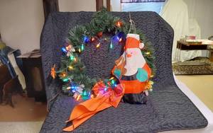 lot 333 image: Christmas Wreath and Santa Decoration with Lights