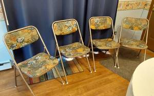 lot 365 image: Samsonite Folding Chairs