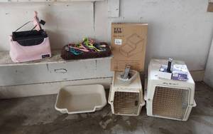 lot 376 image: Pet Gear Easy Step II, Sky Kennel, and Kennel Cab II with Accessories, Leashes, and Clippers