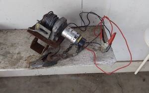 lot 397 image: JET EW300 12 Volt DC Winch with Cables and Clamps