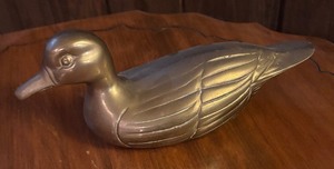lot 30 image: Vintage Brass Duck Figurine