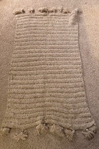 lot 104 image: Nice Neutral Vintage Afghan