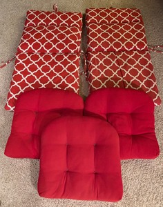 lot 114 image: Assorted Red Patio Cushions