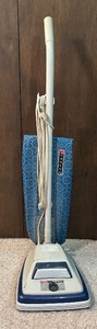 lot 141 image: Eureka Vibra-Groomer II Upright Vacuum Model 1455A